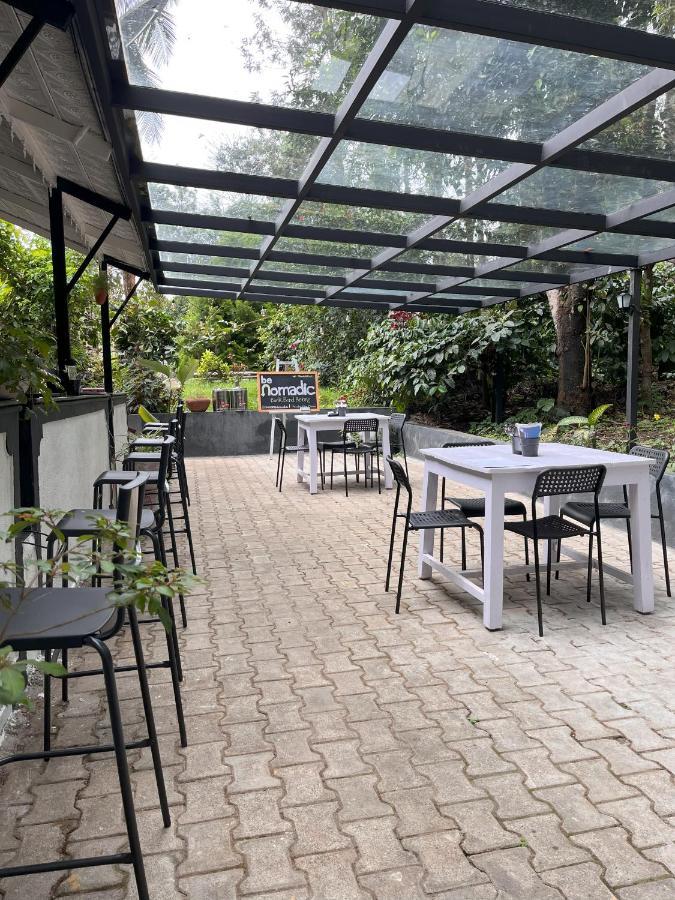 Benomadic Eco Hostel, Madikeri, Coorg Suntikoppa Esterno foto