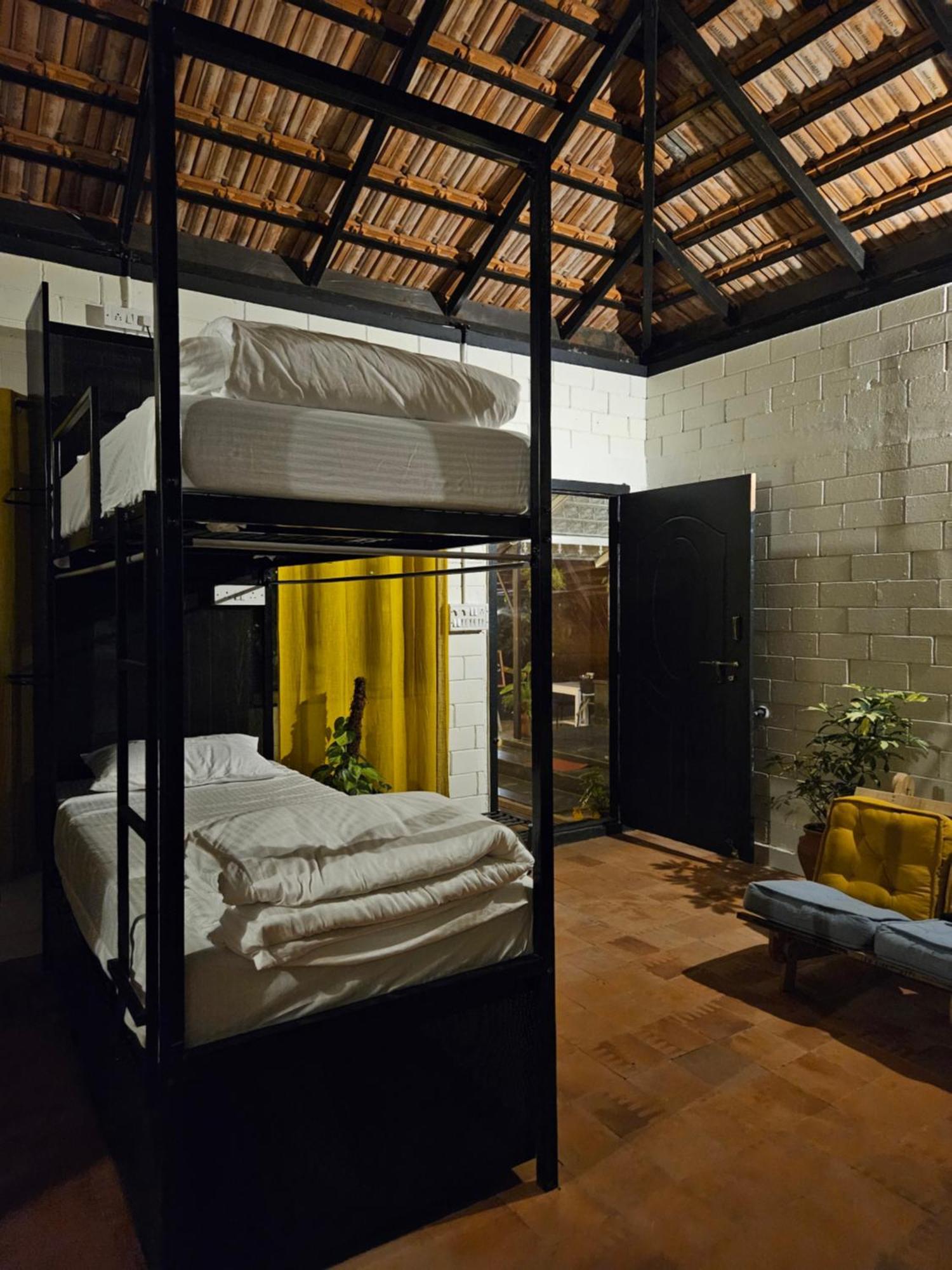 Benomadic Eco Hostel, Madikeri, Coorg Suntikoppa Esterno foto