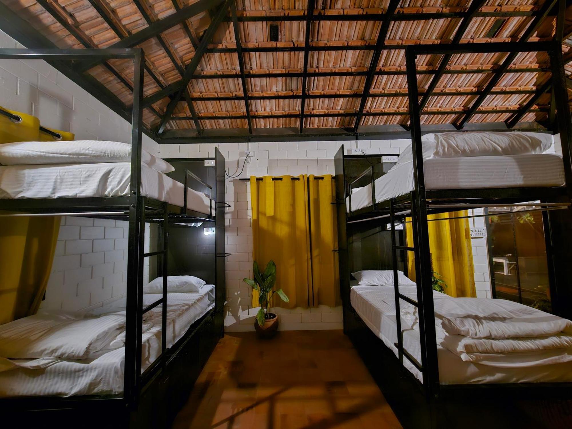Benomadic Eco Hostel, Madikeri, Coorg Suntikoppa Esterno foto